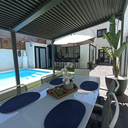 Vila Edard's Great House