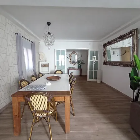 Villa Edard's Great House Castelldefels